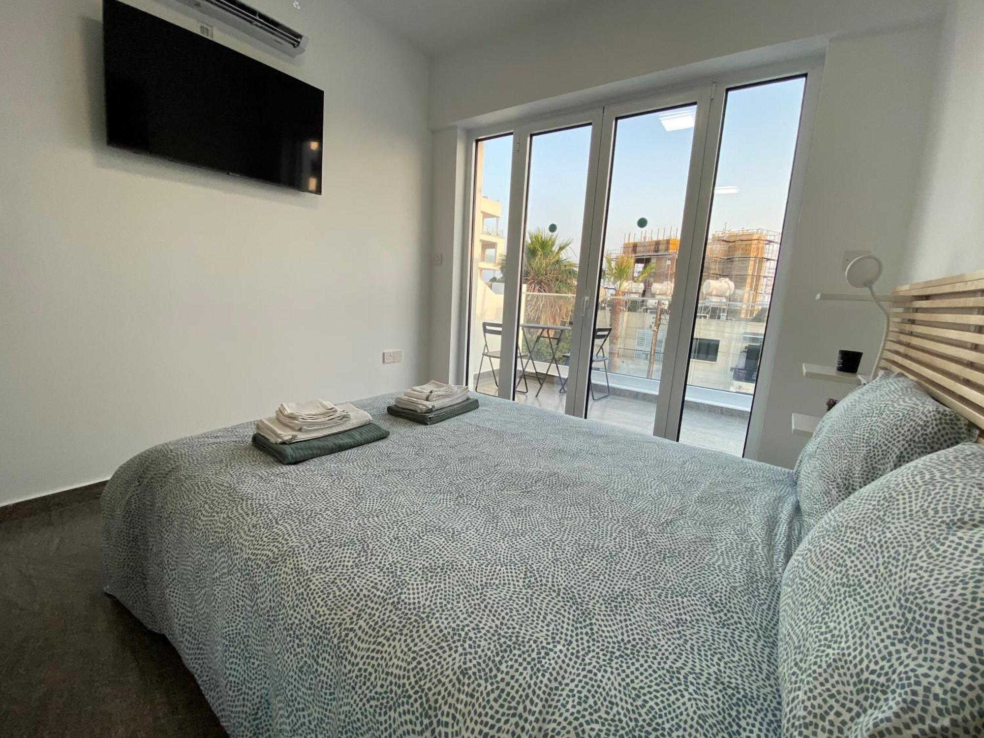 Апартаменти Ev Zin - Modern, Cozy, 1 Bed, Pool, 2 Balconies, A105 Пафос Екстер'єр фото
